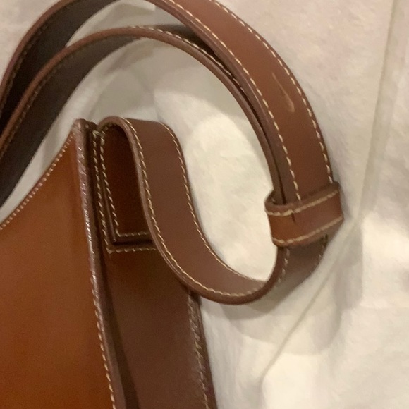 COPY - Cole Hahn Brown Leather Purse - Picture 10 of 16